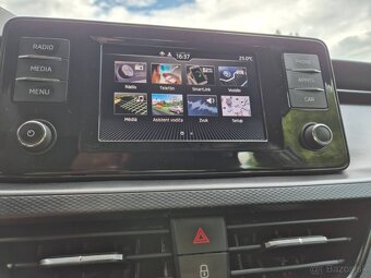 Predám  Škoda Scala 1.6 TDI Ambition - 13