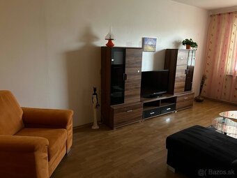 Prenájom 3,5 izbového zariadeného bytu (74 m²) s balkónom - 13