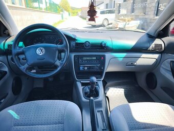 Volkswagen Passat Sedan 110kw Manuál 1.8t 20V - 13