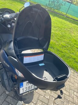 Yamaha NMAX 125 - 13