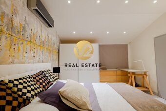 Na PREDAJ Dom v Centre mesta Nitra na bývanie aj s kancelári - 13