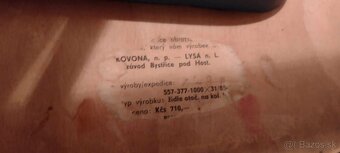 kreslá Bratislava - 13