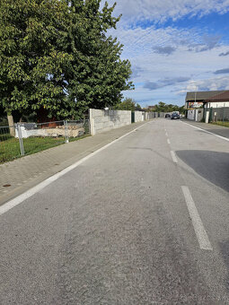 Okres Senec - BERNOLÁKOVO - NA PREDAJ stavebný pozemok so zá - 13