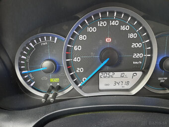 Toyota yaris 1,5 hybrid 11/2013 najeto 35 tis km - 13