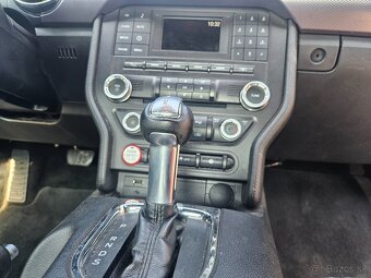 FORD MUSTANG 2.3 EcoBoost A/T - 13