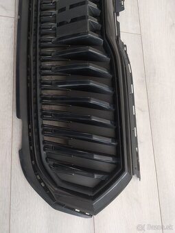 Škoda Fabia 4 IV maska chladiča Fabia 4 minute Carlo 6VA - 13