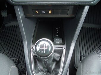 Volkswagen Caddy 2.0TDi MAXI - SERVIS - 13
