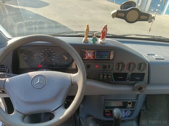 Mercedes sprinter 208 D - 13