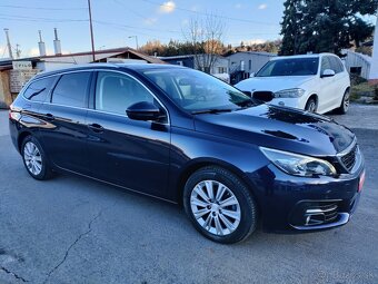 Peugeot 308 - 13