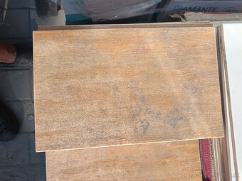 Keramický obklad - 13