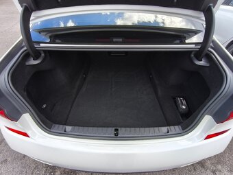 BMW Rad 7 730d xDrive A/T - 13