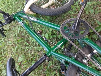 BMX - FELTBIKE s 20"kolesá TERÉNNY BMX - 13