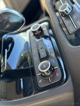 Volkswagen Touareg II 3.0 V6 TDI 240k - 13