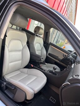 Audi A4 Avant 2.0 TDI S-Line = Top Stav, Dovoz IT = - 13
