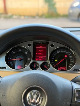 Passat b6 2.0tdi 125kw Highline - 13