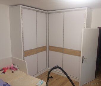 Vstavaná kuchyňa, skrine - 13