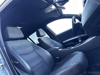 BMW 325i 6-Valec MT6 - 13