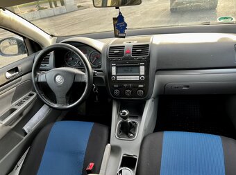 AUTOPOZICOVNA - AUTA NA PRENAJOM - POZICAJ SI MA RV - 13