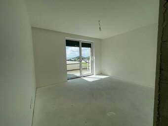 NOVINKA Moderná NOVOSTAVBA v rekreačnej oblasti KALUŹA - 13