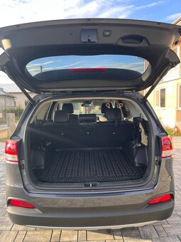 Kia Sorento 7 miestná ,2.2 CRDI Platinum - 13