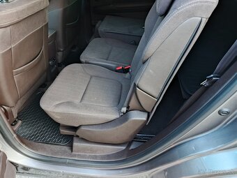RENAULT ESPACE 1.6DCI 96KW MANUÁL 5-MIESTNY - 13