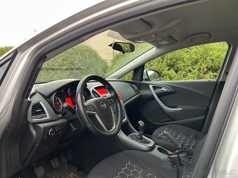 ►Opel Astra 1.7 CDTI 130k Active ►2013 ►Kúpené v SR - 13