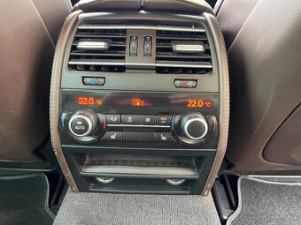 BMW 750D xdrive - 13