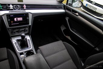 Volkswagen Passat Variant 2.0 TDI BMT Comfortline - 13