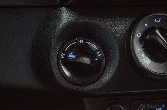 Toyota Hilux 2.4 D-4D Active A/T | 4x4 | - 13