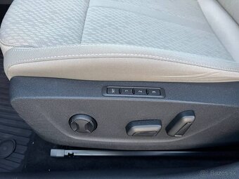 Škoda Octavia Combi 2.0 TDI SCR Style DSG - 13