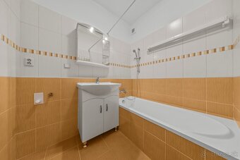 RK4- na predaj 2,5 iz. byt- balkón a loggia, Štrkovec, IHNEĎ - 13