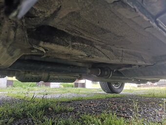 Hyundai  Tucson 2,0crdi 103kw m6 4x4 - 13