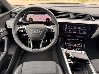 Audi Q8 E-tron 300kw 55 Sportback S Line 115kWh - 13