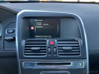 Volvo XC60 D4 2.4L Drive-E Inscription Geartronic AWD - 13