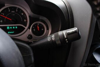 Jeep Wrangler 2.8 CRD Sport A/T - 13