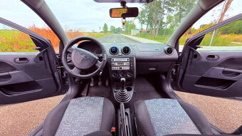 Ford Fiesta 1.25i 55 kW, 2006, 5D, A/C, ťažné, benzín - 13