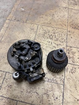 Jawa perak , kyvacka , panelka - diely - 13