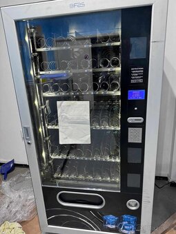 Predajné automaty a kávomaty - 13