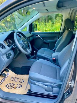 VOLKSWAGEN CADDY MAXI 1.6 TDI CR 77KW  7 miestny - 13