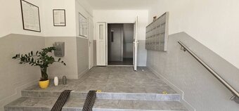 Topoľčany-centrum 1 izbový komlet zariadený byt na prenájom - 13