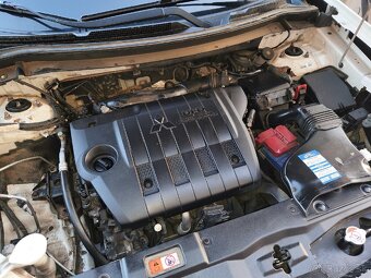 Predám Mitsubishi Outlander III - 13