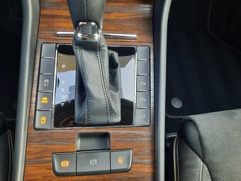 Škoda Superb Combi Scout 2.0 TSI 280kW 7AP 4x4 - 13