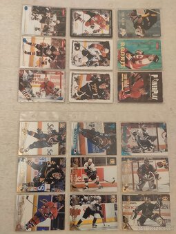 Predam zberatelske kalendare, kalendariky a vlajocky - 13