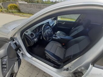 Mercedes C trieda 200 CDI BlueEFFICIENCY - 13