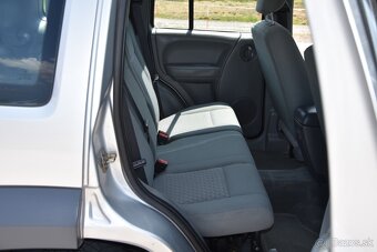 Jeep Cherokee 2.8 CRD 16V Limited A/T - 13