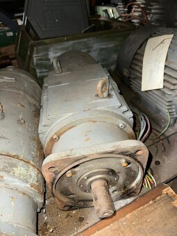 Priemyselné elektromotory - 2 - 13