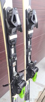 Lyže + palice - cena v texte - 13