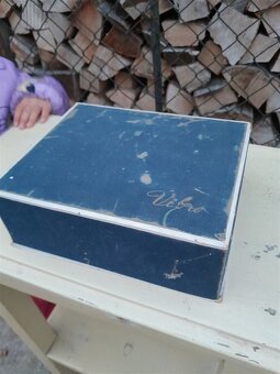 Predám retro masážny vibračný prístroj - 13