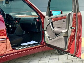 Predám Mercedes C 180 W202 automat, 58.000 km - 13