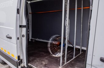 Renault Master L3H2 / Zadné vzduch. vankúše / SVK - 13